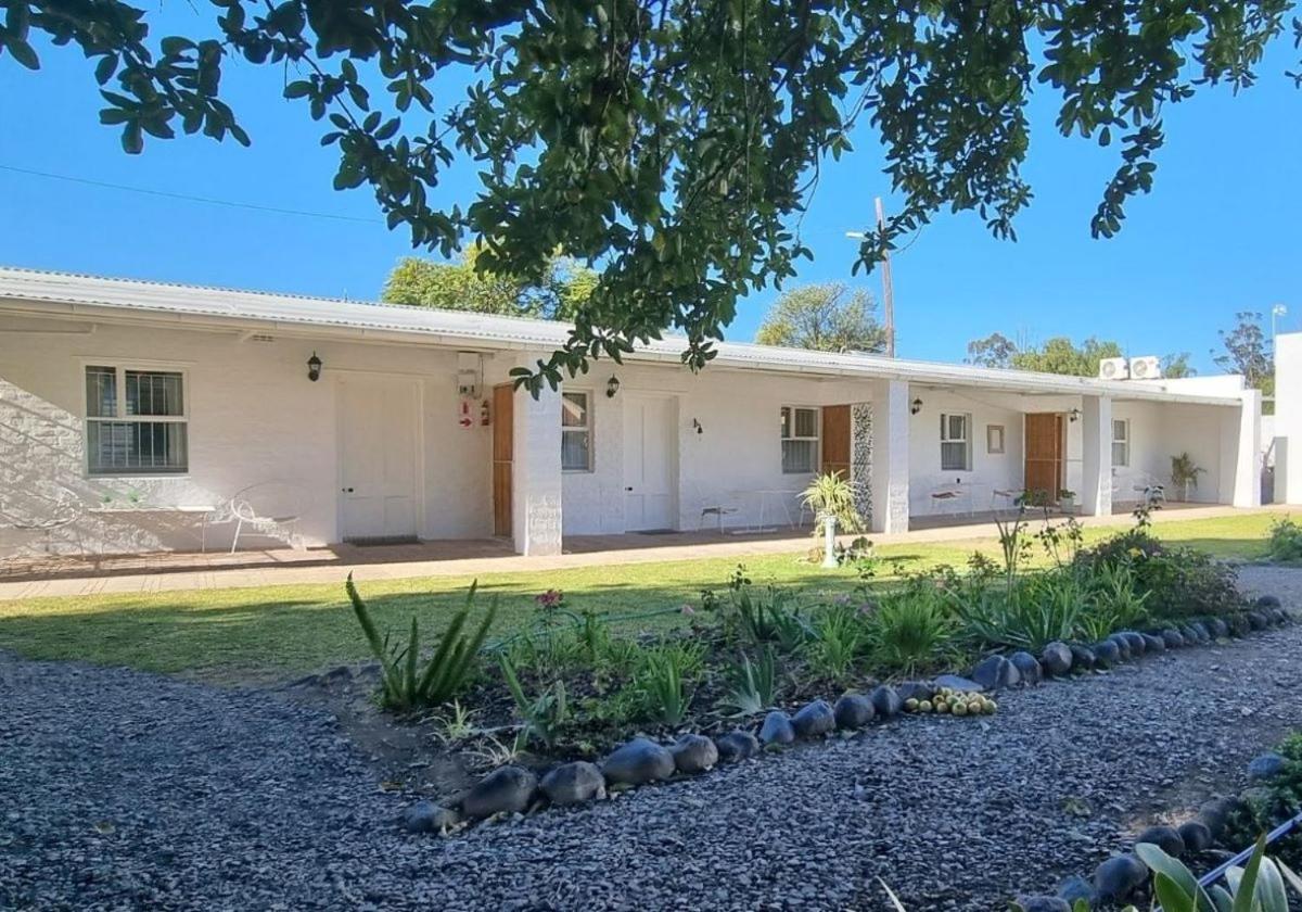 Rietjiesbos Self Catering Ξενοδοχείο Graaff-Reinet Εξωτερικό φωτογραφία